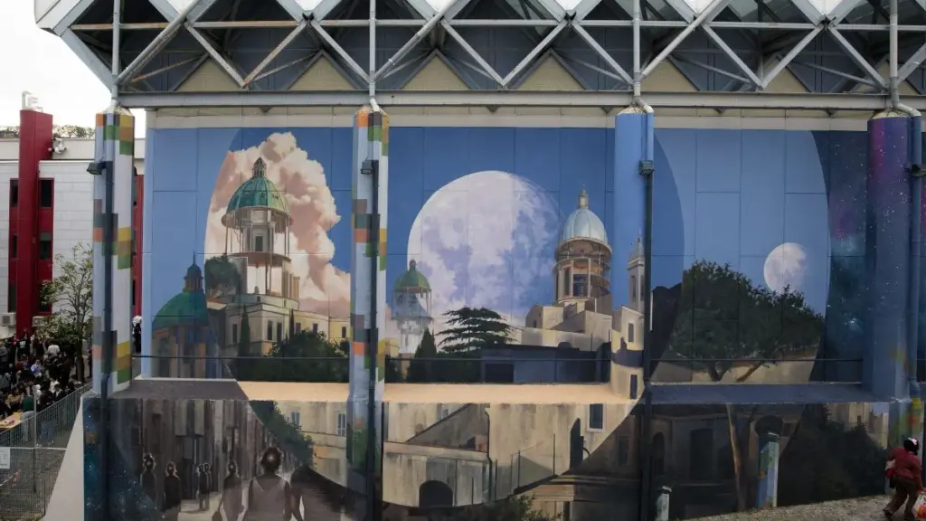 Ve a Nápoles y descubre sus murales
